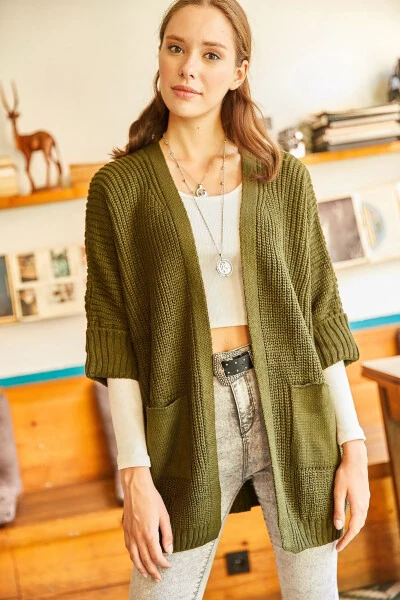 Women's Khaki Sleeve-Fold Pocket Relaxed Knit Cardigan HRK-19000123 - OLALOOK (1)