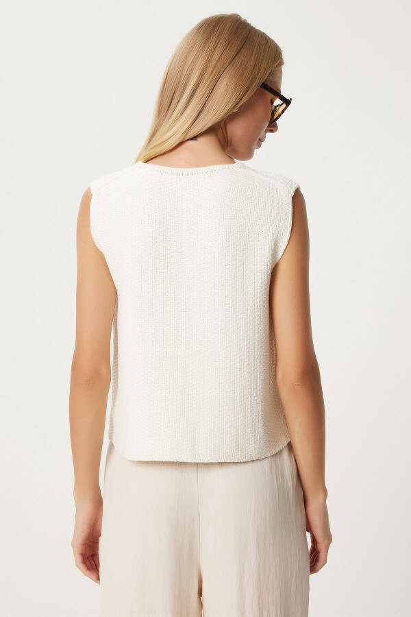 Women's Knitted Cardigan with Bone Lacing US00923 - 4