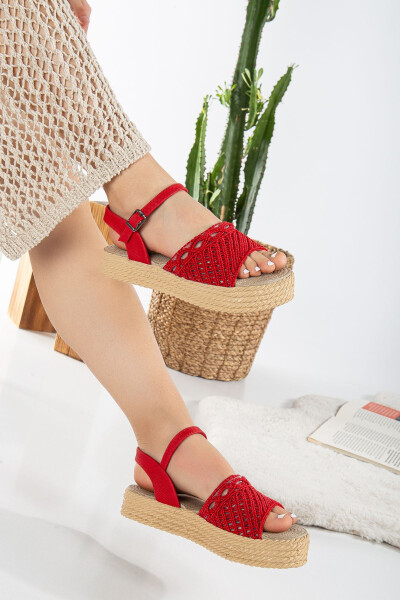 Women's Knitted Straw Padded Heeled Baby Red Sandals (3cm) - 6