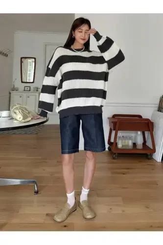 Women's Knitted Striped Sweater-Anthracite - 4