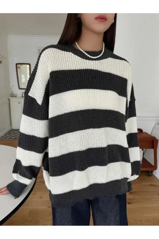Women's Knitted Striped Sweater-Anthracite - 5