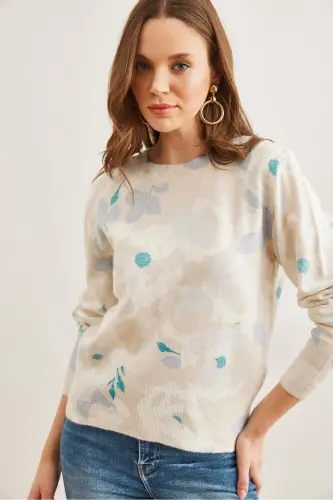 Women's Leaf Ecru Crew Neck Patterned Soft Touch Premium Knit Sweater KZK-19000611-Leaf Ecru - 3