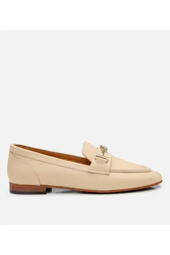 Women's Leather Beige Buckle Loafer 