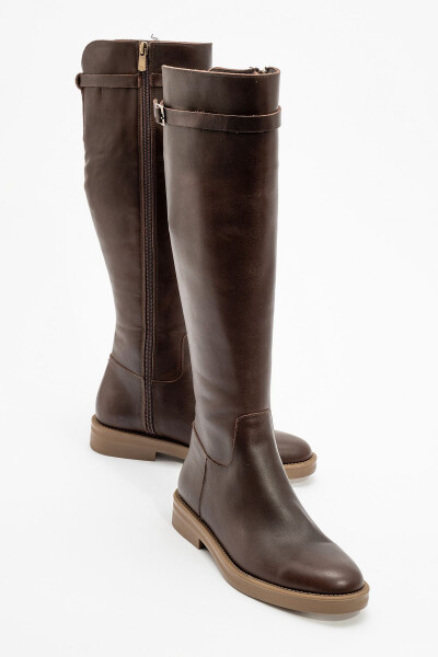 Women's leather boots in coffee color - 5