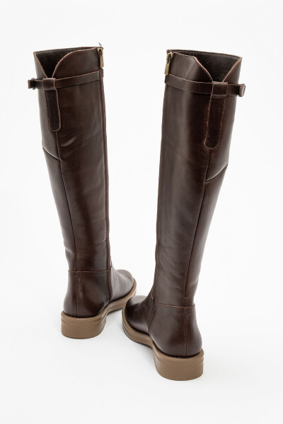 Women's leather boots in coffee color - 6