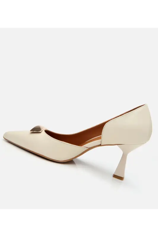 Women's Leather Ecru Mid Heel Stiletto - 7