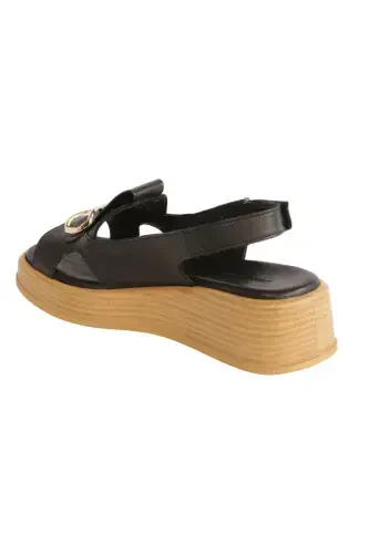Women's Leather Sandals D25YS-2780-B - 7