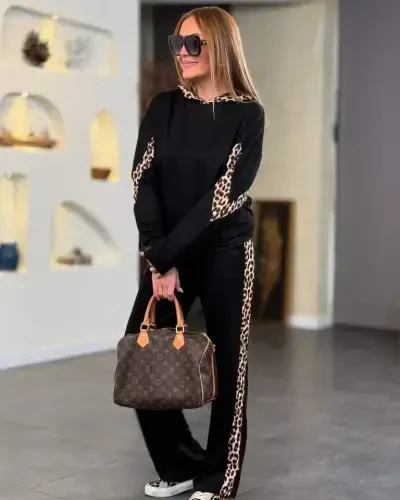 Women's Leopard Detail Hoodie Sweatshirt and High Waist Leopard Striped Wide Leg Pants Set - BÜYÜKBEDENIZ (1)
