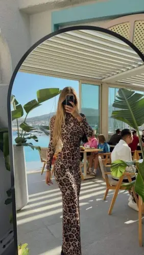 Women's Leopard Print Backless Maxi Dress - 1