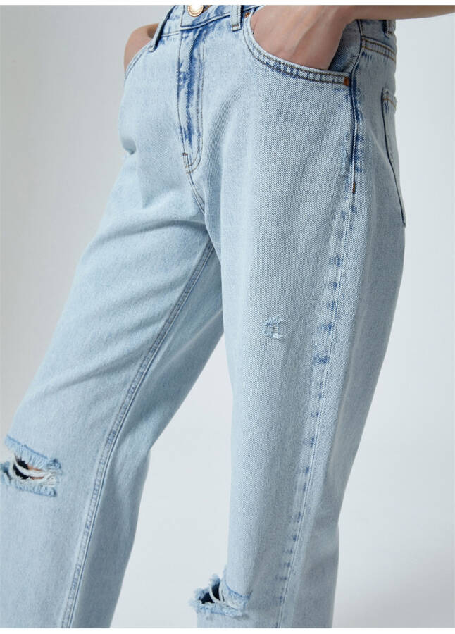 Women's Light Indigo Denim Pants - 11