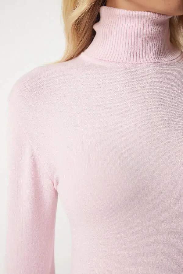 Women's Light Pink Turtleneck Ribbed Knit Sweater - 6