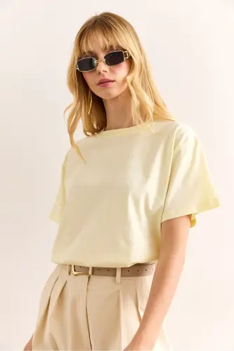 Women's Light Yellow Crew Neck Basic T-Shirt TSH-190 - 5