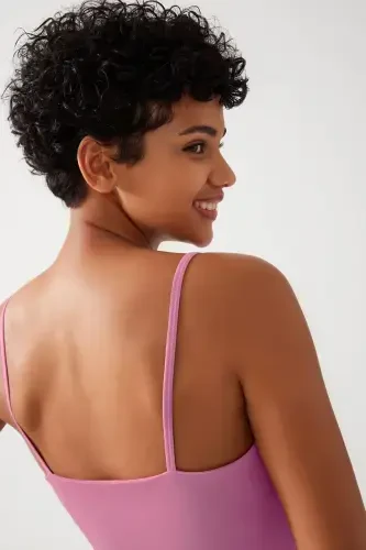 Women's Lilac Strappy Lightly Padded Sports Bra Straps-Lilac - 3