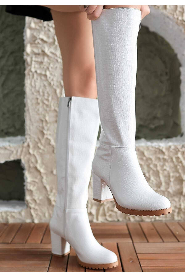 Women's long boots with zipper - 3