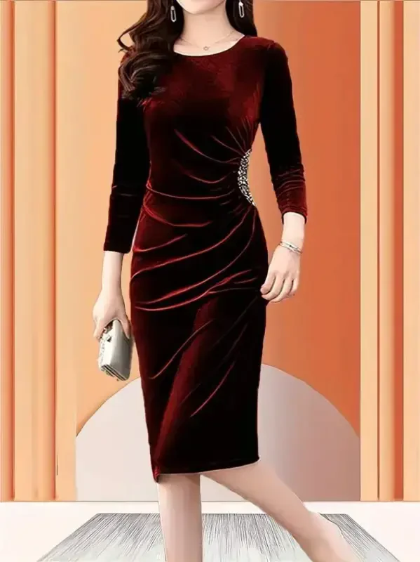 Women's Long Sleeve Boat Neck Side Stone Detailed Midi Velvet Dress - 4