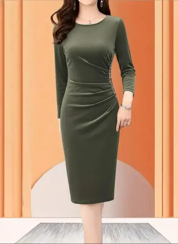 Women's Long Sleeve Boat Neck Side Stone Detailed Midi Velvet Dress - 3