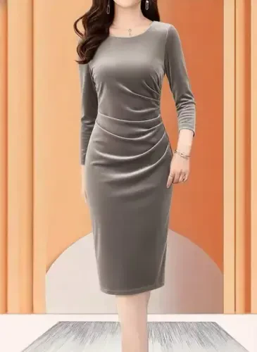 Women's Long Sleeve Boat Neck Side Stone Detailed Midi Velvet Dress - 3