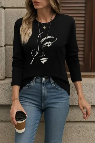 Women's Long Sleeve Crew Neck Face Patterned Viscose Blouse - 1