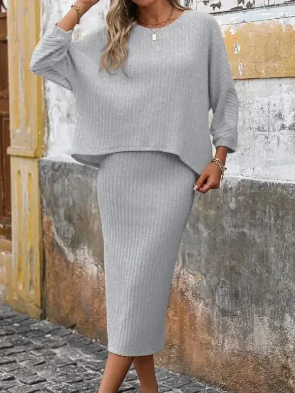 Women's Long Sleeve Crew Neck Fleece Lined Rib Knit Blouse and Skirt Set - 5