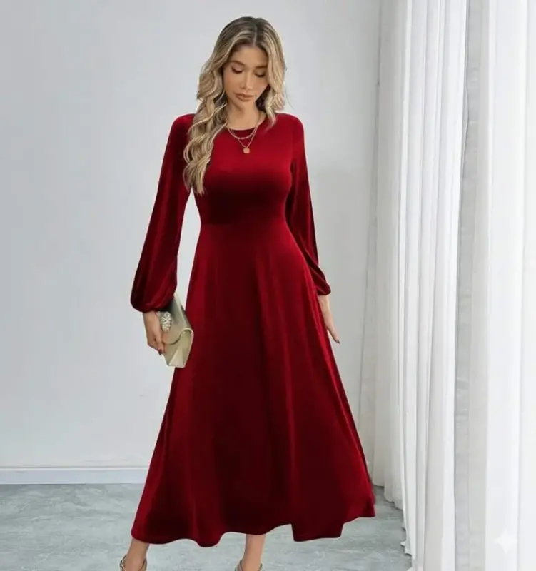 Kadın Uzun Kollu Bisiklet Yaka Midi Kadife Elbise - 3