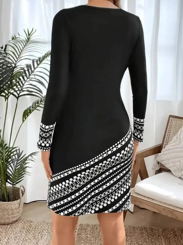 Women's Long Sleeve Crew Neck Patterned Scuba Dress - 4