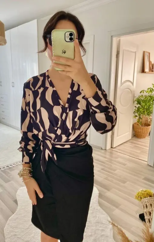 Women's Long Sleeve Crossover Collar Digital Printed Bow Detail Atlas Fabric Dress - 8