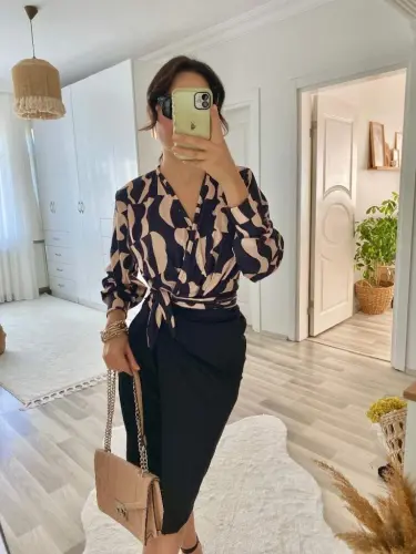 Women's Long Sleeve Crossover Collar Digital Printed Bow Detail Atlas Fabric Dress - 11