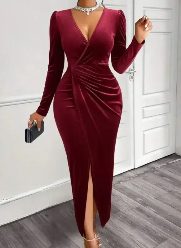 Women's Long Sleeve Crossover Neckline Crisscross Detailed Long Velvet Dress - 4