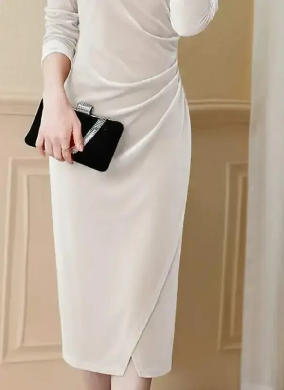 Women's Long Sleeve Crossover V-neck Side Ruched Front Overlap Detailed Midi Velvet Dress - 3