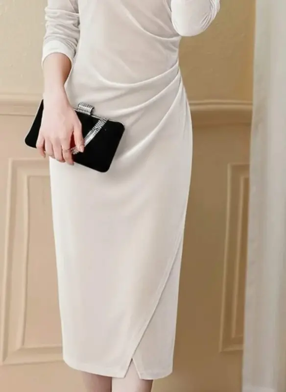 Women's Long Sleeve Crossover V-neck Side Ruched Front Overlap Detailed Midi Velvet Dress - 3