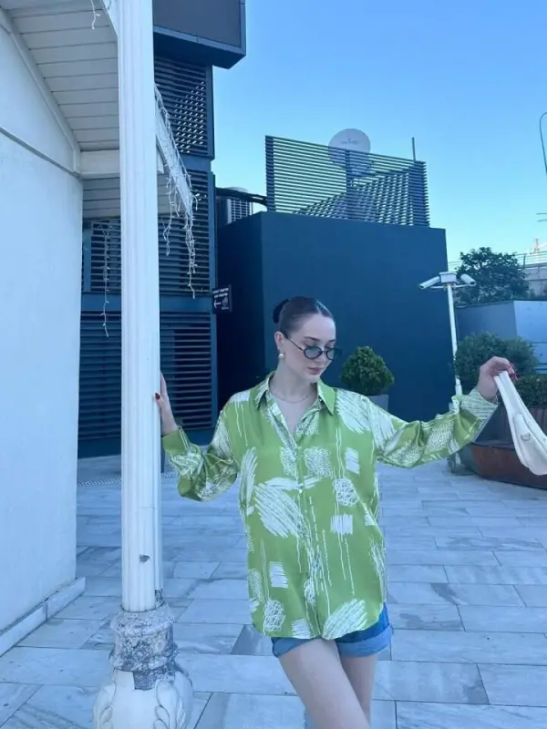 Women's Long Sleeve Digital Printed Loose Satin Shirt - BÜYÜKBEDENIZ