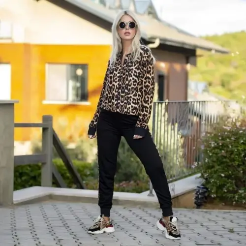 Women's Long Sleeve Front Zipper Leopard Pattern Detailed Viscose Two Thread Blouse and Pants Set - BÜYÜKBEDENIZ (1)