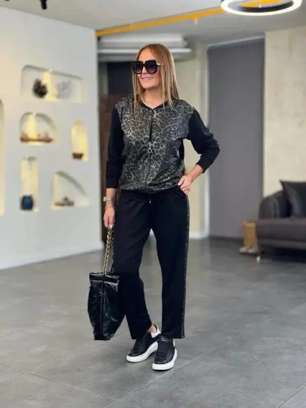 Women's Long Sleeve Front Zipper Leopard Print Viscose Two Thread Blouse and Pants Set - 1