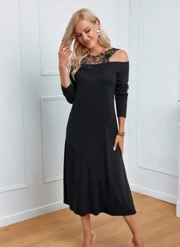 Women's Long Sleeve Guipure Yoke Madonna Collar Viscose Midi Dress - 3