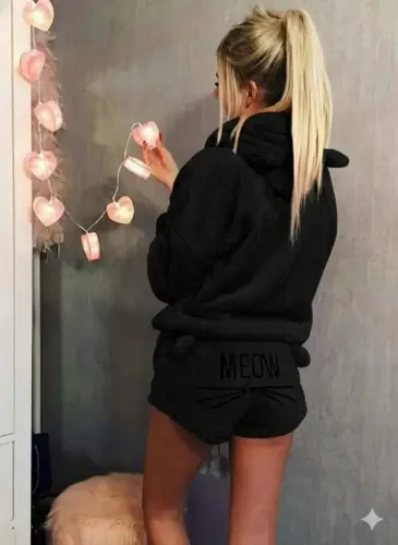Women's Long Sleeve Hoodie Plush Blouse and Short Set - 3
