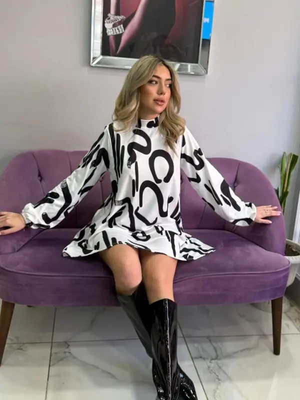 Women's Long Sleeve Mock Neck Patterned Short Scuba Dress - BÜYÜKBEDENIZ