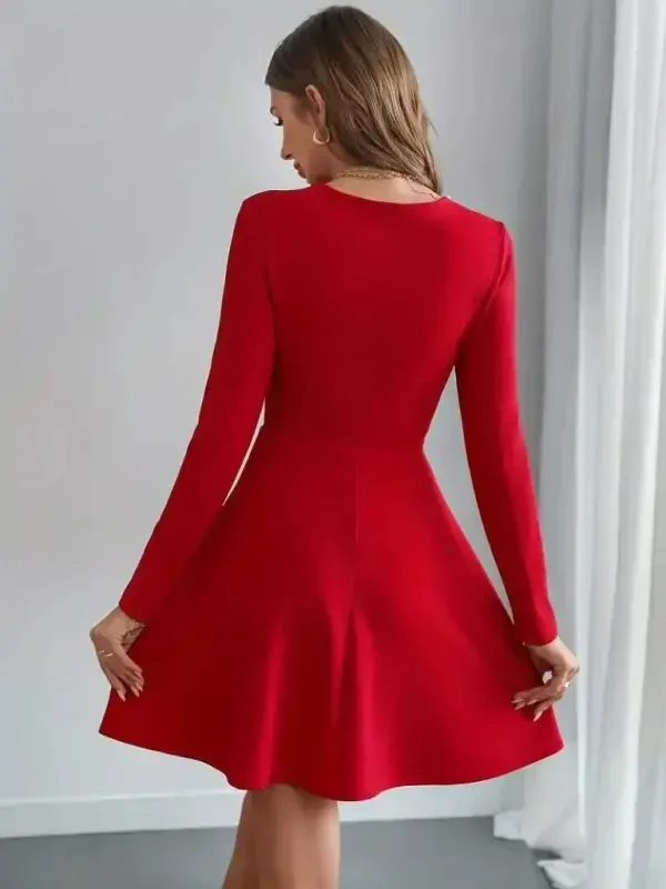 Women's Long Sleeve Pearl Collar Short Imported Crepe Dress - 2