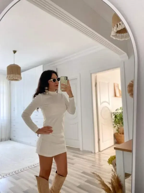 Women's Long Sleeve Plush Mini Dress - 6