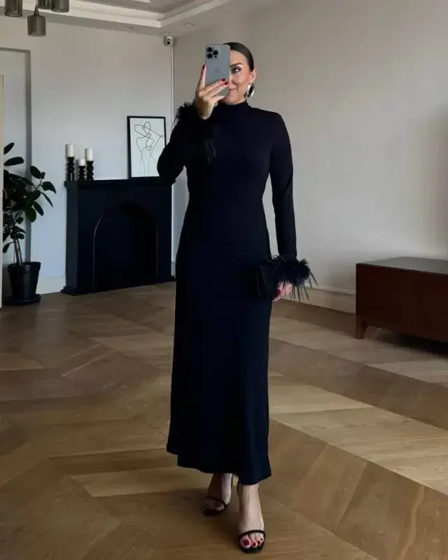 Women's Long Sleeve Turtleneck Feather Detail Long Crepe Dress - 3