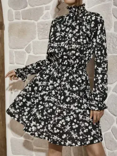 Women's Long Sleeve Turtleneck Floral Print Helen Fabric Dress - 6
