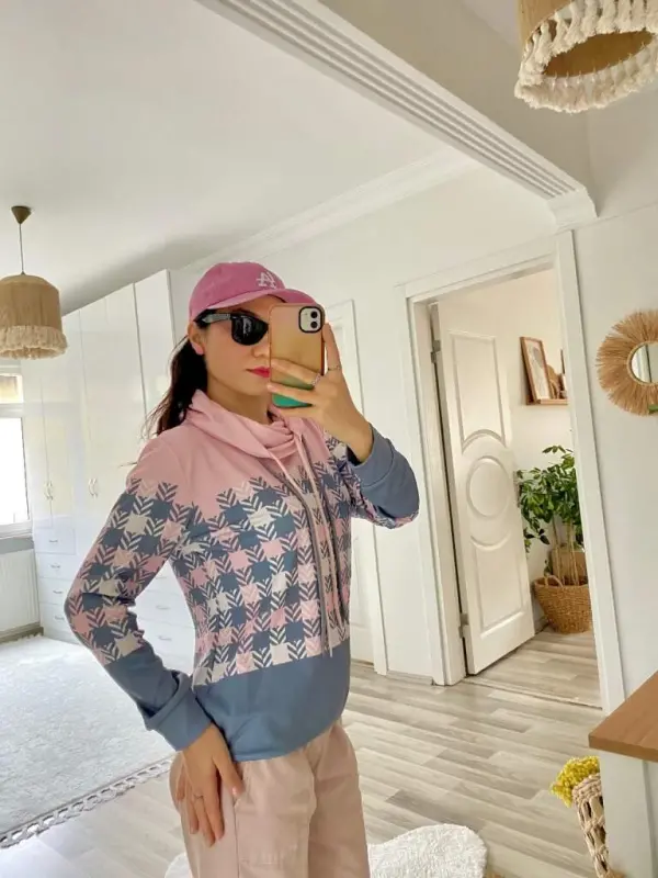 Women's Long Sleeve Turtleneck Lace-Up Patterned Plush Scuba Blouse - 9