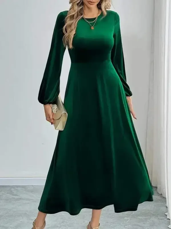 Women's Long Sleeve Turtleneck Midi Velvet Dress - 6