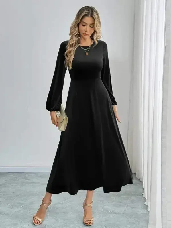 Women's Long Sleeve Turtleneck Midi Velvet Dress - 6
