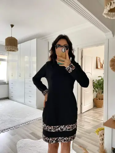 Women's Long Sleeve Turtleneck Striped Leopard Print Short Scuba Dress - 10