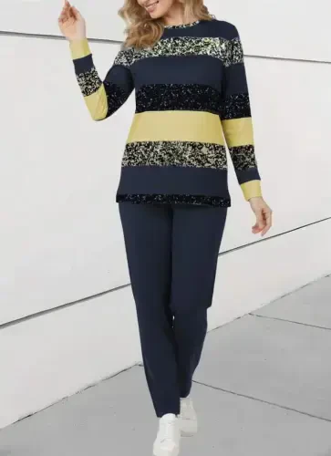 Women's Long Sleeve Turtleneck Striped Pattern Two Thread Blouse and Pants Set - 1