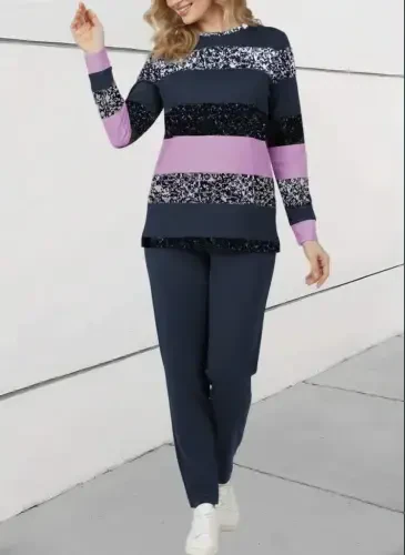 Women's Long Sleeve Turtleneck Striped Pattern Two Thread Blouse And Pants Set - 10