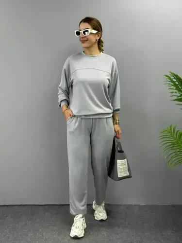 Women's Long Sleeve Turtleneck Viscose Two Thread Blouse and Pants Set - 1