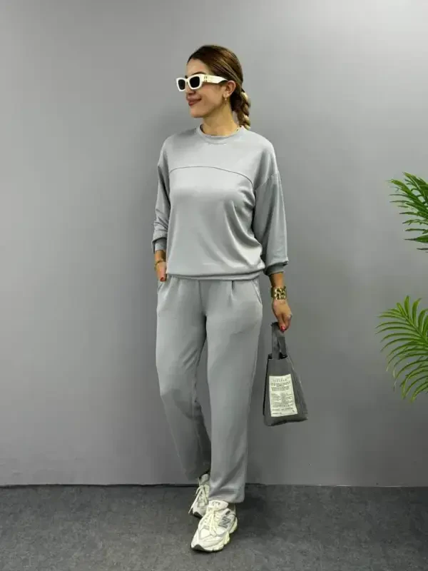 Women's Long Sleeve Turtleneck Viscose Two Thread Blouse and Pants Set - 3