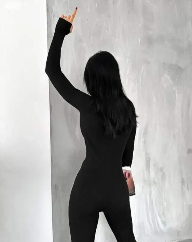 Women's Long Sleeve V Neck Finger Detail Ribbed Jumpsuit - 4