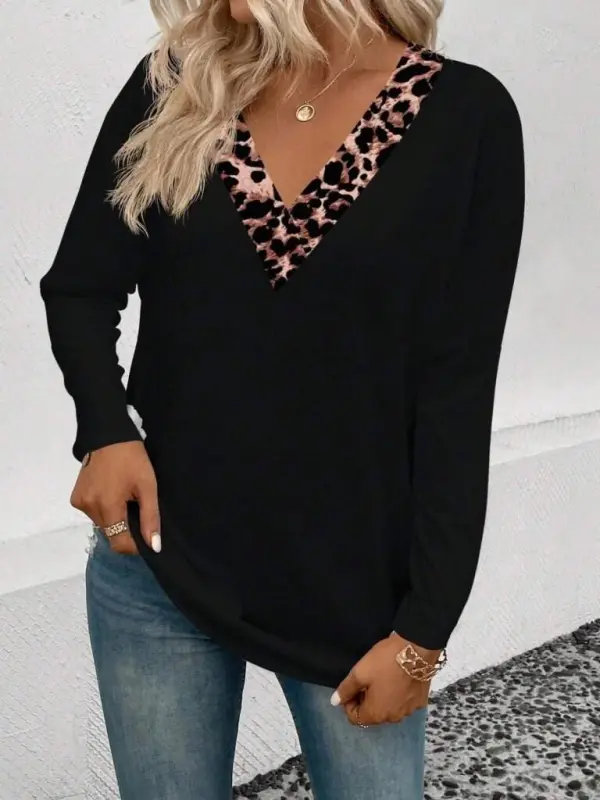 Women's Long Sleeve V Neck Leopard Detail Viscose Two Thread Blouse - 3